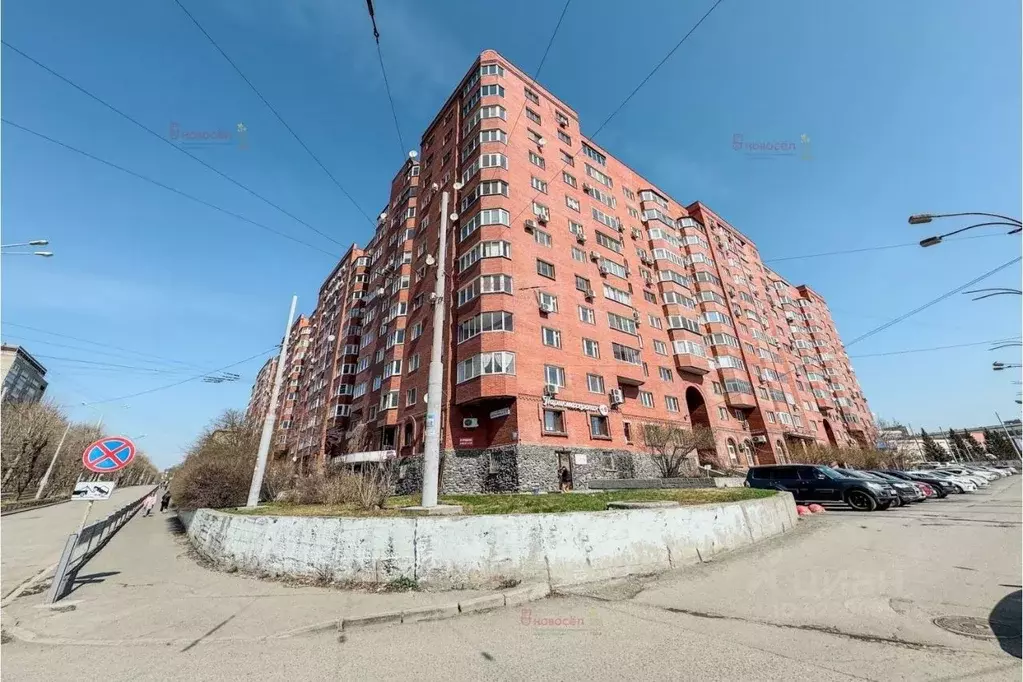 Офис в Свердловская область, Екатеринбург ул. Мичурина, 239 (23 м) - Фото 1