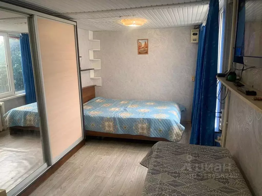 Комната Краснодарский край, Сочи Светлана мкр, ул. Тургенева, 12 - Фото 0