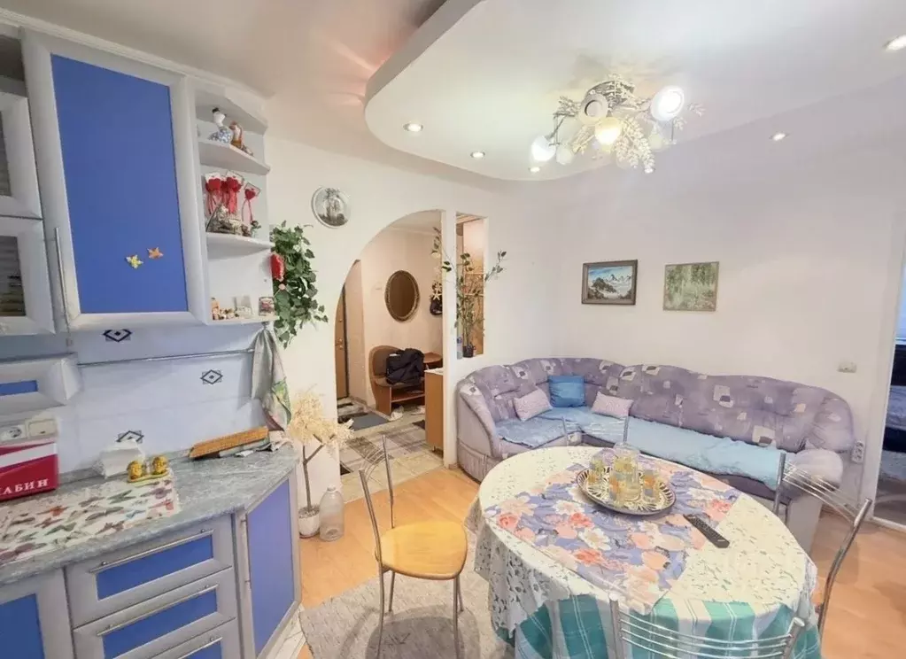 3-к кв. Свердловская область, Екатеринбург ул. Шаумяна, 92 (64.0 м) - Фото 1