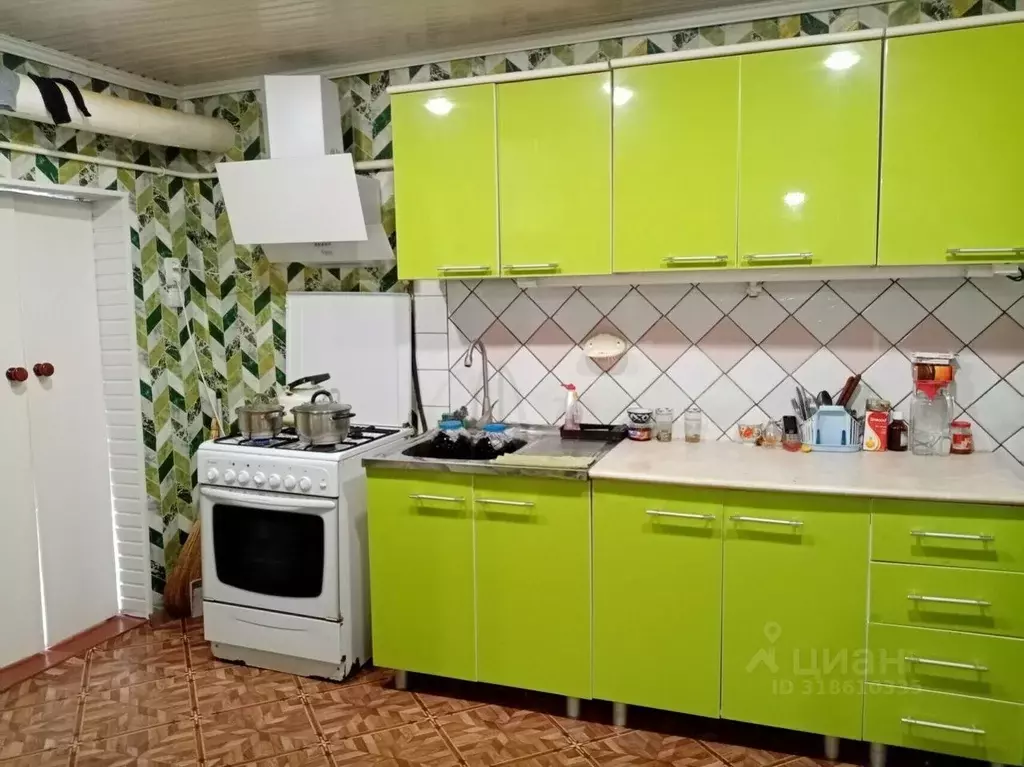 Дом в Краснодарский край, Темрюк ул. Калинина, 207А (108 м) - Фото 1