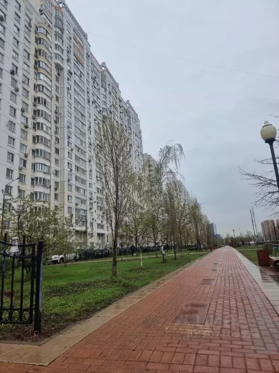 3-к кв. москва окская ул, 1к1 (74.9 м) - Фото 0