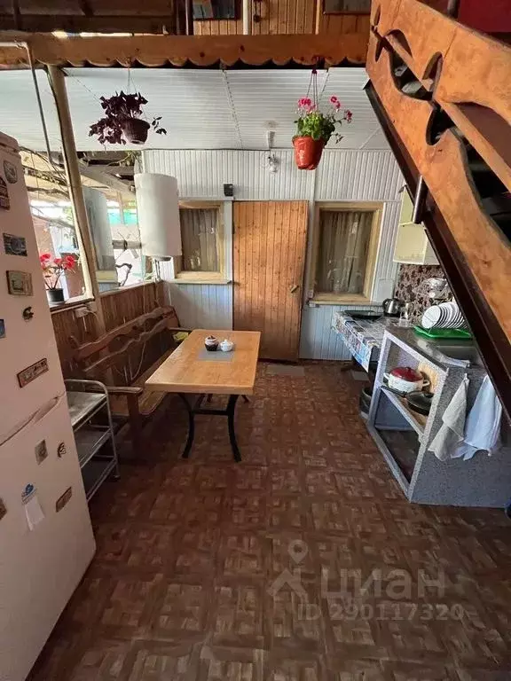 Дом в Краснодарский край, Сочи Главная ул., 137 (100 м) - Фото 2