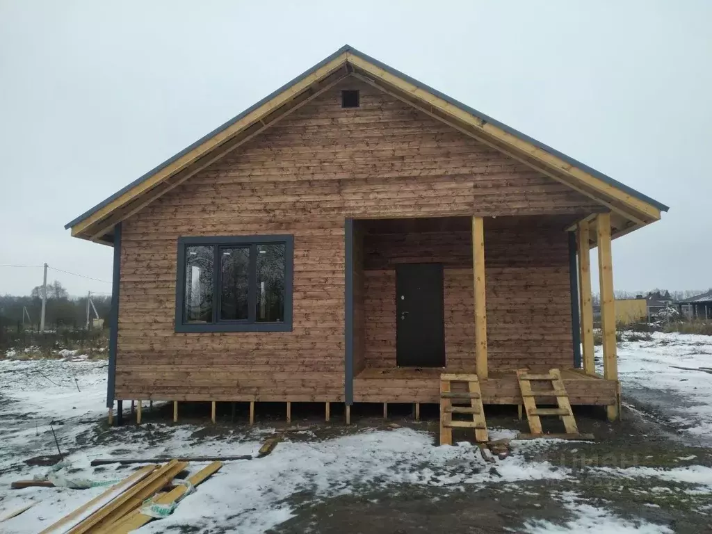 Дом в Рязанская область, Рязанский муниципальный округ, пос. Листвянка ... - Фото 1