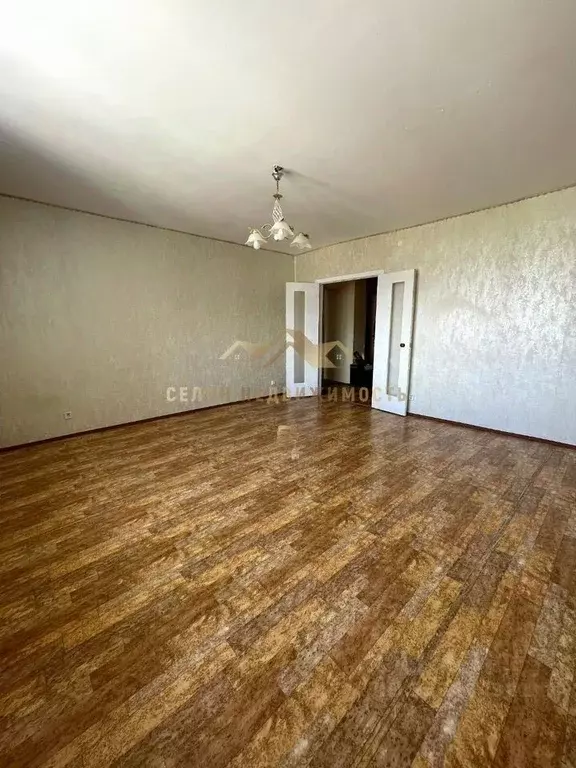 2-к кв. Крым, Сакский район, с. Уютное ул. Кирова, 11А (77.6 м) - Фото 1