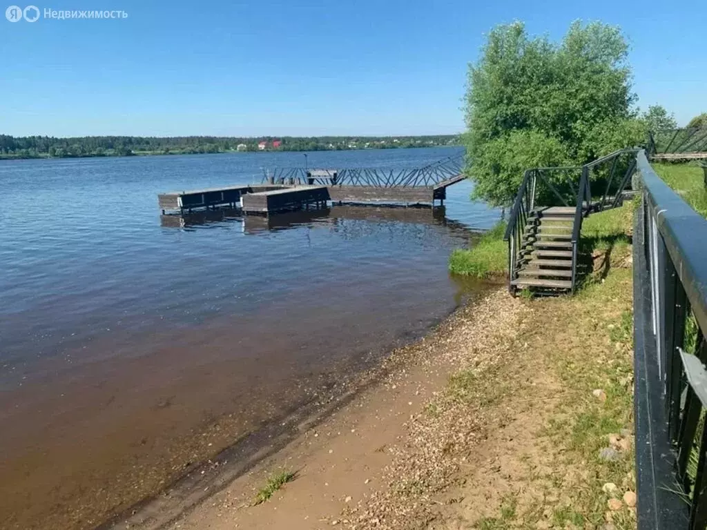 Участок в Тверская область, Кимрский муниципальный округ, деревня ... - Фото 0