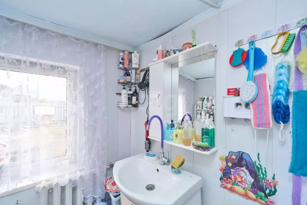 Дом в Кемеровская область, Кемерово Минский пер. (67 м) - Фото 1