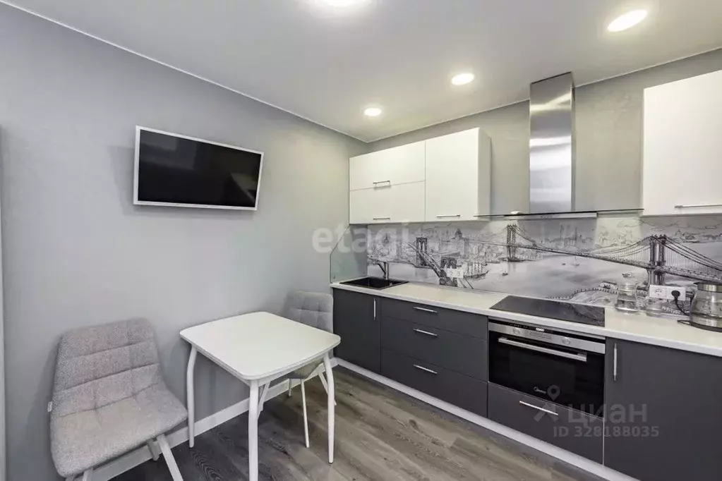 1-к кв. Тюменская область, Тюмень ул. Федюнинского, 54к2 (40.9 м) - Фото 1