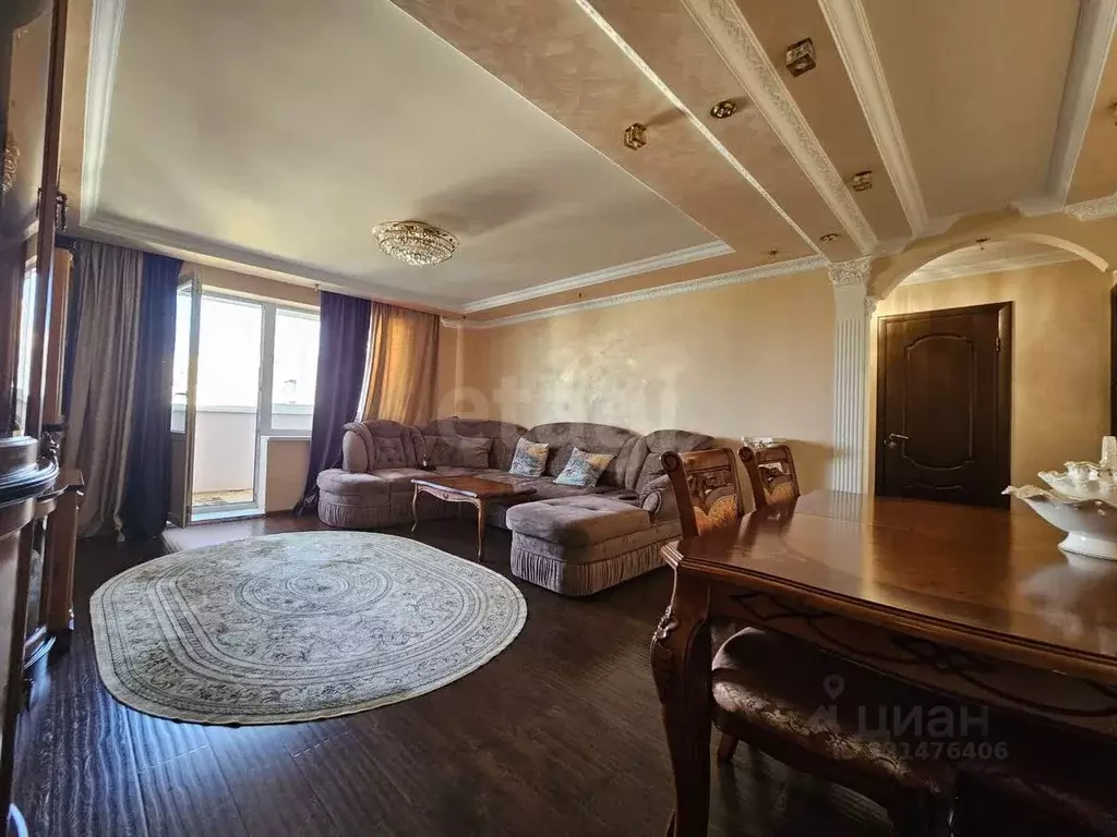 3-к кв. Смоленская область, Смоленск ул. Чернышевского, 1 (68.4 м) - Фото 1