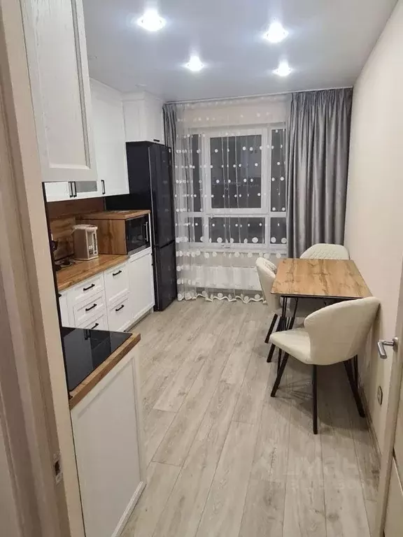 1-к кв. Татарстан, Казань ул. Братьев Батталовых, 20Ак2 (42.0 м) - Фото 0
