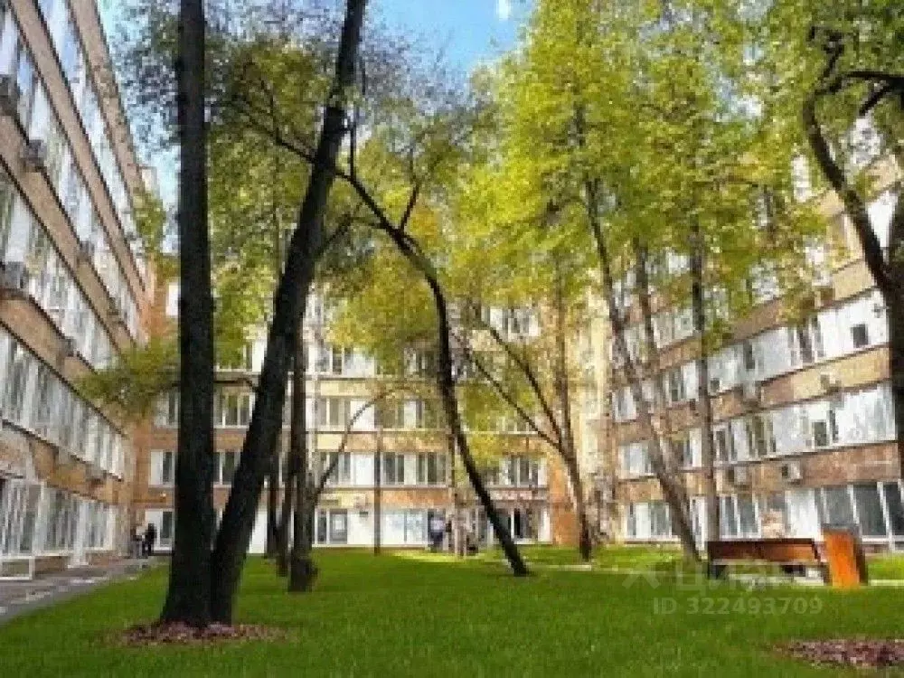 Торговая площадь в Москва Старокалужское ш., 62 (107 м) - Фото 1
