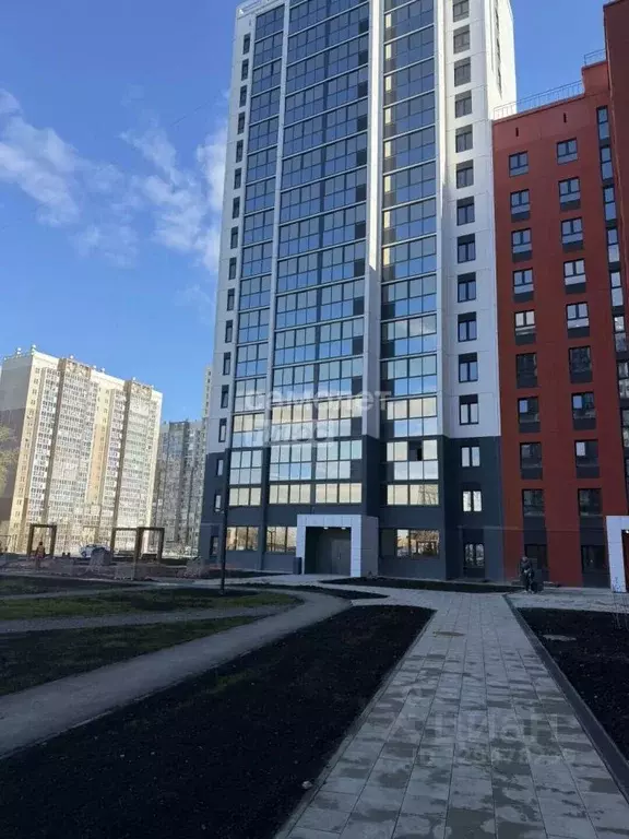 Студия Челябинская область, Челябинск Днепропетровская ул., 5.3 (24.0 ... - Фото 1