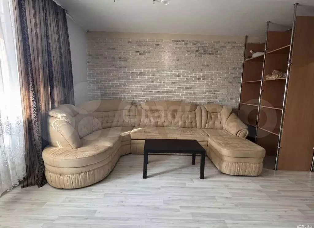 Квартира-студия, 42 м, 4/10 эт. - Фото 1