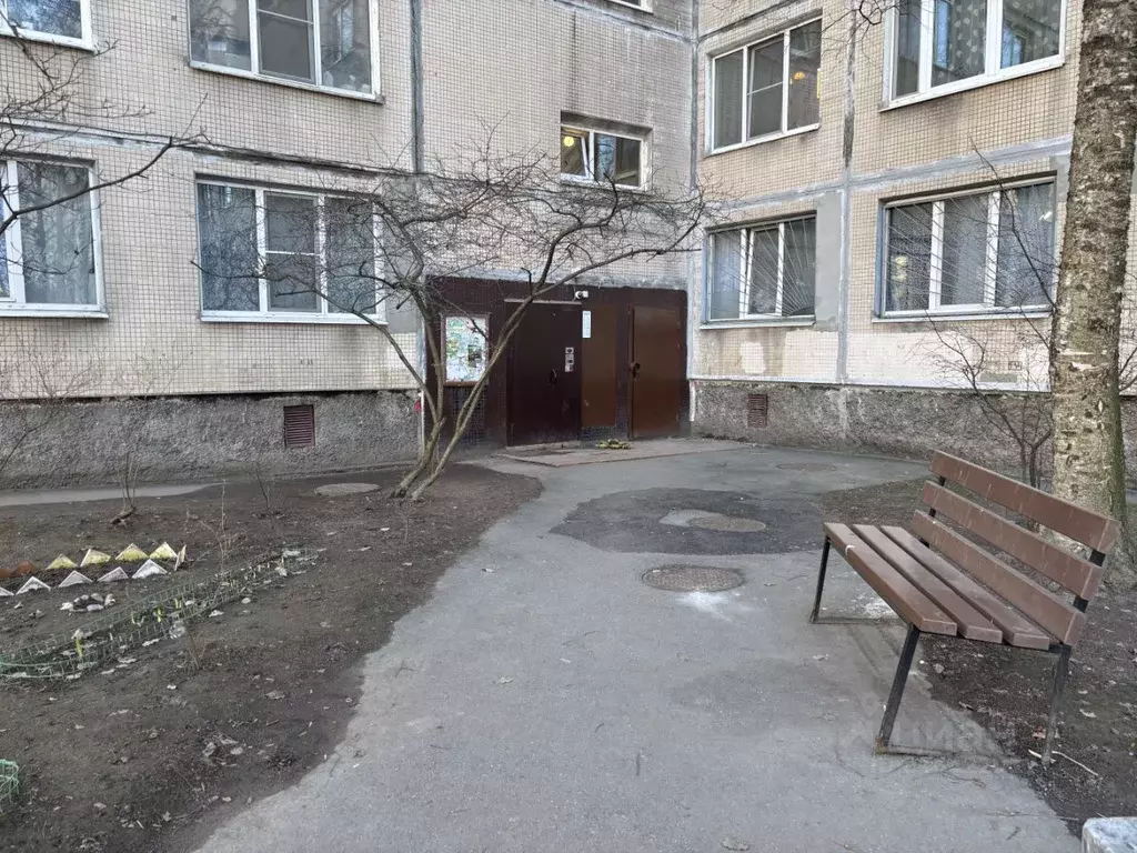 1-к кв. Санкт-Петербург просп. Художников, 31К1 (32.5 м) - Фото 0
