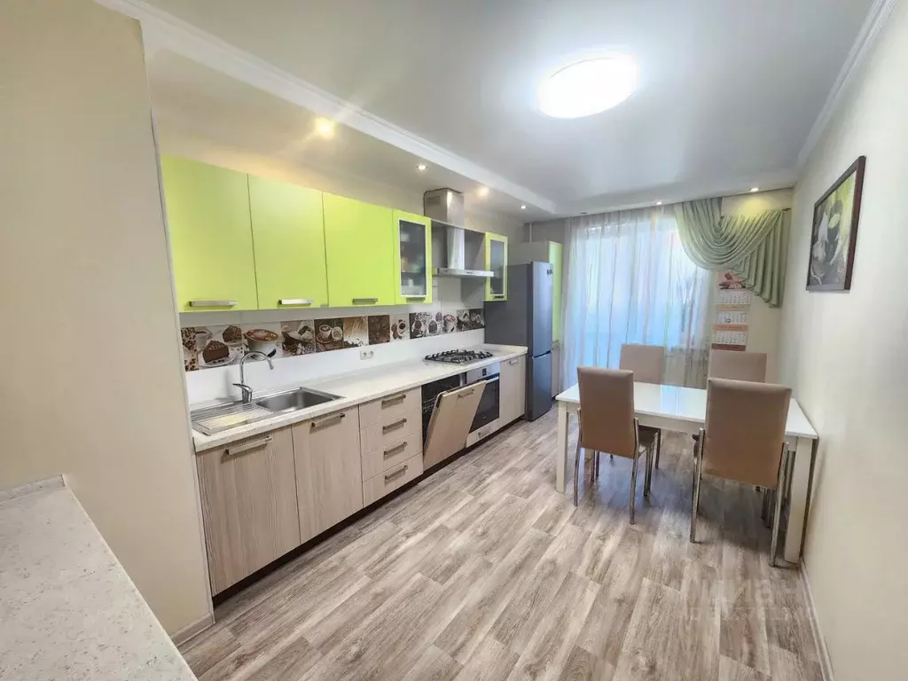 3-к кв. Саратовская область, Энгельс ул. Шурова Гора, 7/9 (80.0 м) - Фото 1