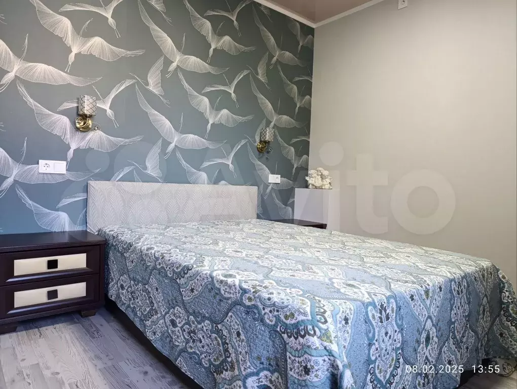 Комната 30 м в 1-к., 2/2 эт. - Фото 0
