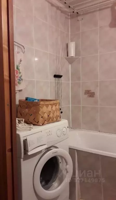 3-к кв. Калужская область, Калуга Отбойная ул., 18/2 (65.5 м) - Фото 1