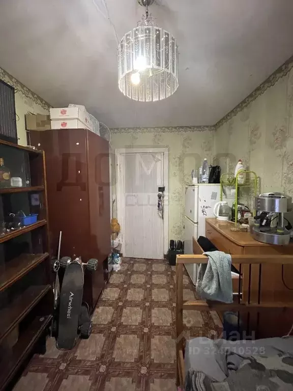 Комната Свердловская область, Екатеринбург ул. Индустрии, 31 (10.0 м) - Фото 2