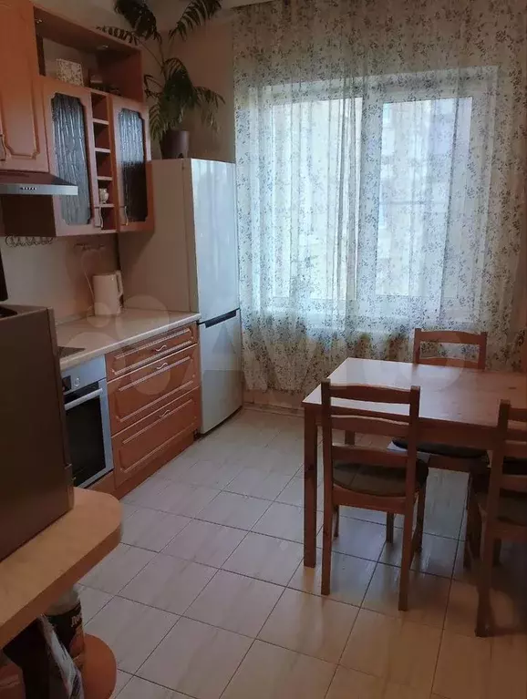 3-к. квартира, 72 м, 2/4 эт. - Фото 1