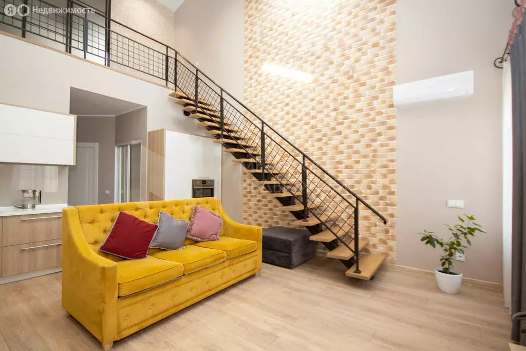 3-комнатная квартира: Тюмень, улица Газодобытчиков, 19 (105 м) - Фото 0