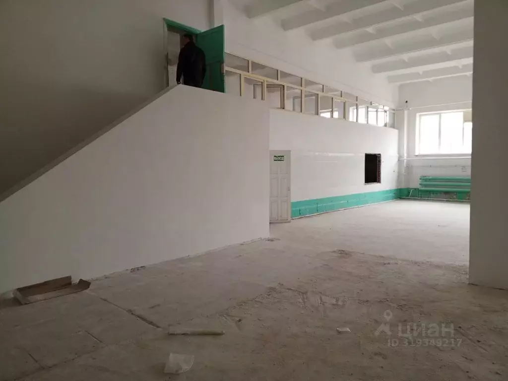 Склад в Тюменская область, Тюмень ул. 30 лет Победы, 23с3 (3000 м) - Фото 1