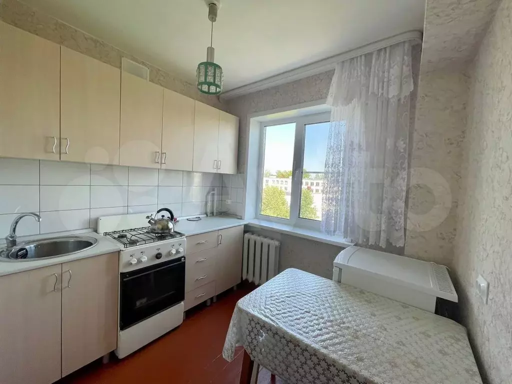 1-к. квартира, 30 м, 5/5 эт. - Фото 0