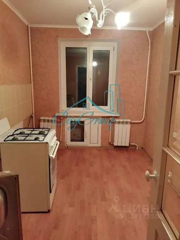 3-к кв. Оренбургская область, Кувандык ул. Маршала Жукова, 16 (58.7 м) - Фото 0