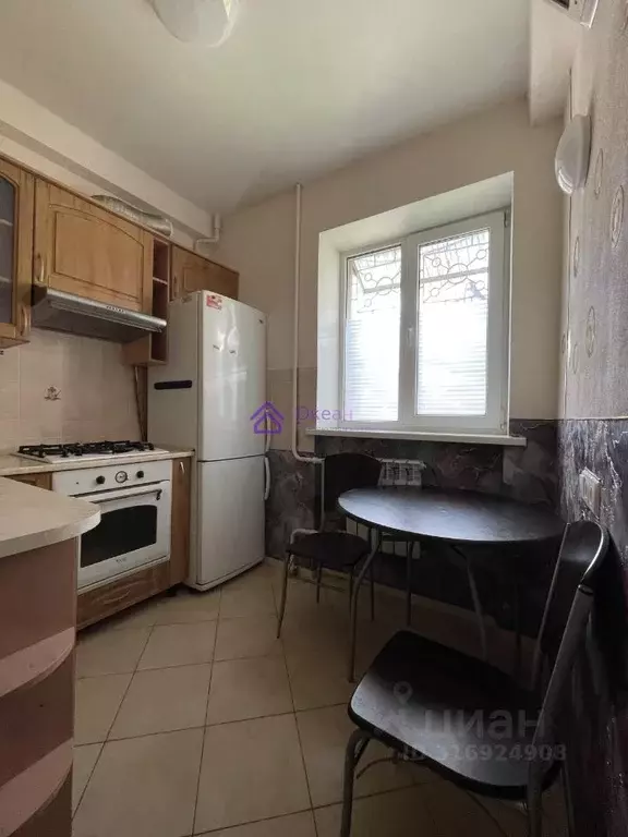 2-к кв. Севастополь ул. Маршала Блюхера, 13 (50.0 м) - Фото 0