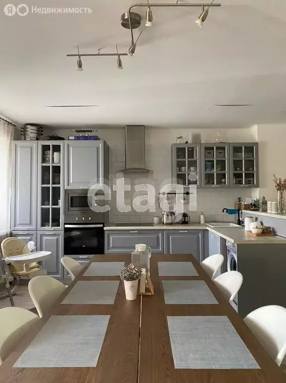 3-комнатная квартира: Тюмень, бульвар Бориса Щербины, 13 (89.7 м) - Фото 2