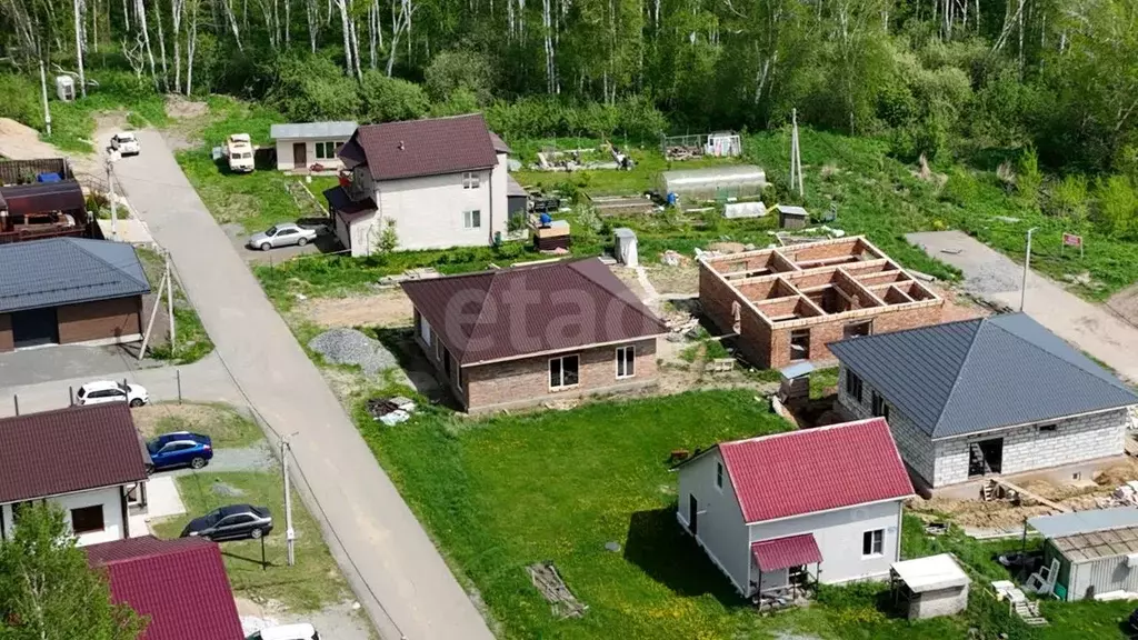 Дом в Новосибирская область, Новосибирский район, Каменский сельсовет, ... - Фото 0