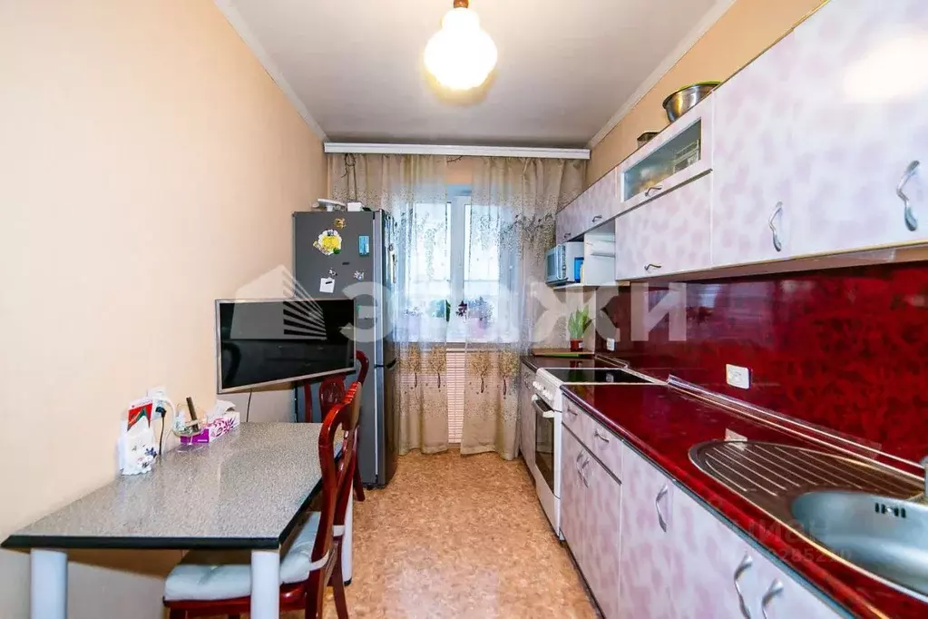 4-к кв. Амурская область, Благовещенск Комсомольская ул., 3 (74.1 м) - Фото 0