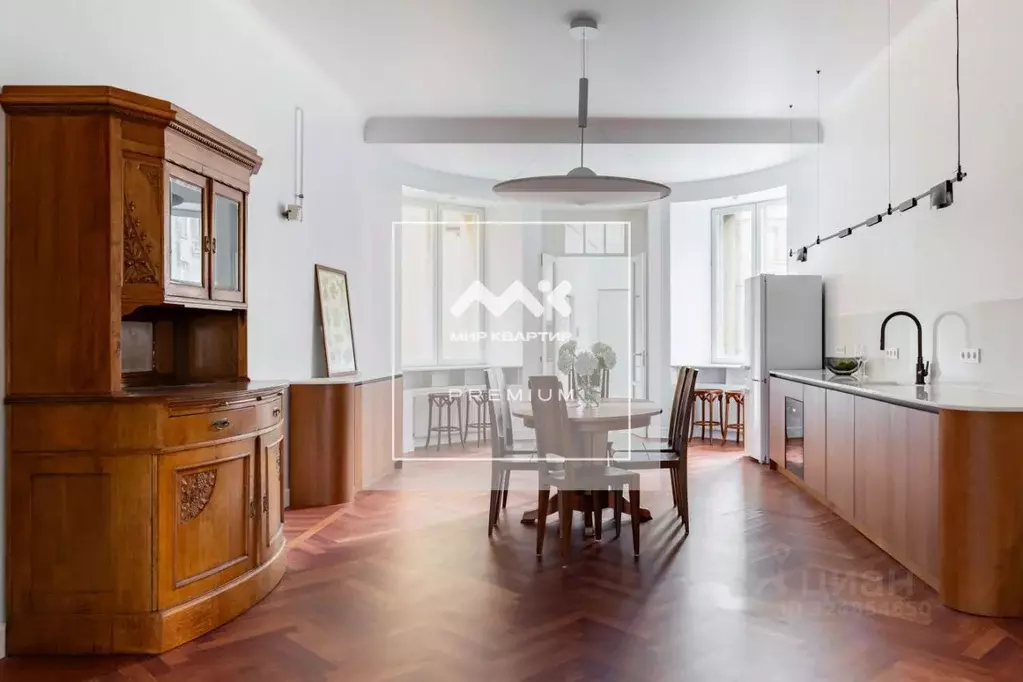 6-к кв. Санкт-Петербург ул. Рубинштейна, 15-17 (217.3 м) - Фото 1