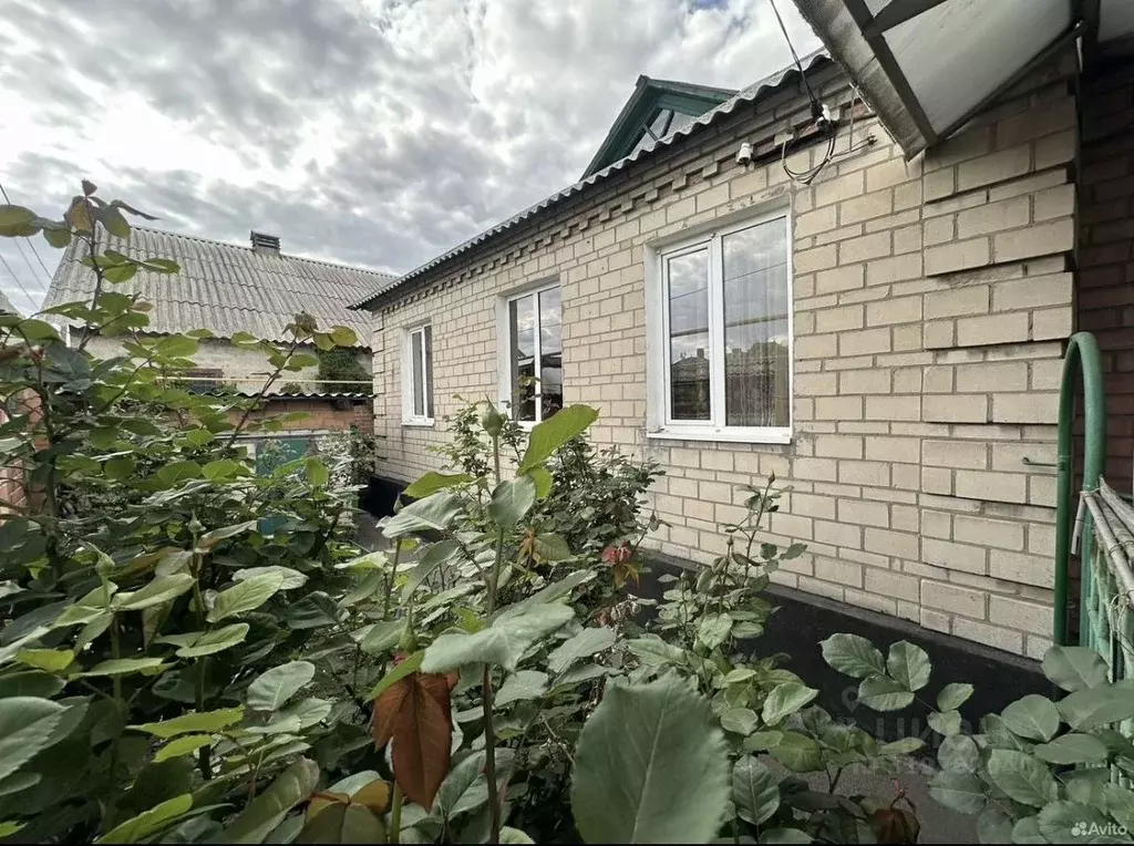 Дом в Ростовская область, Гуково ул. Циолковского (102 м) - Фото 1