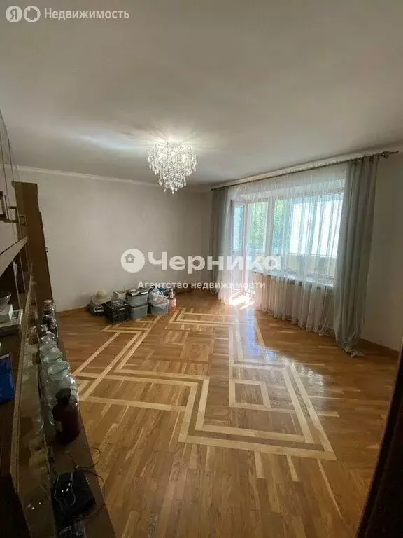 3-комнатная квартира: Новочеркасск, улица Комарова, 4А (67 м) - Фото 0