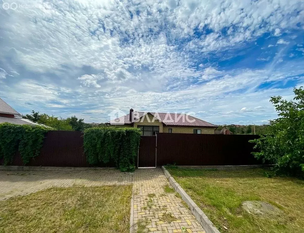 Дом в Белгород, микрорайон Юго-Западный-2.1, улица Ивана Крамчанинова, ... - Фото 1