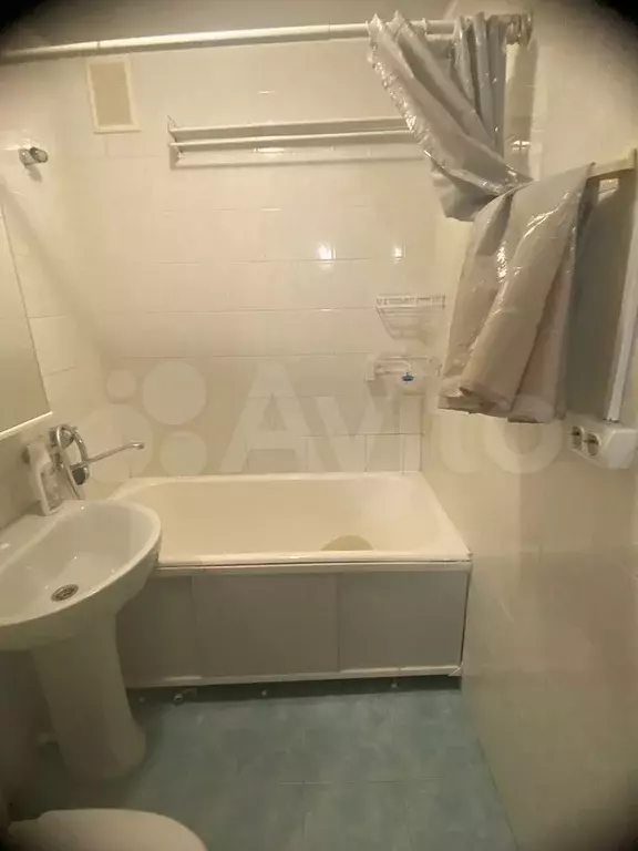 1-к. квартира, 30,4 м, 1/5 эт. - Фото 1