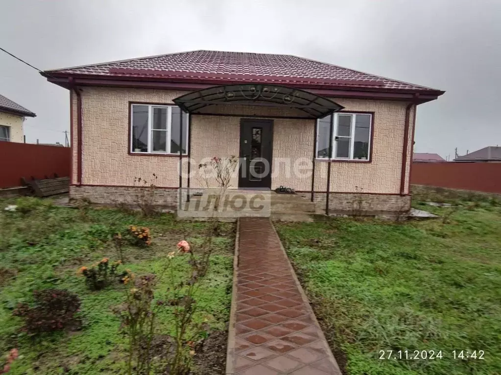 Дом в Краснодарский край, Абинск Янтарная ул. (88 м) - Фото 0