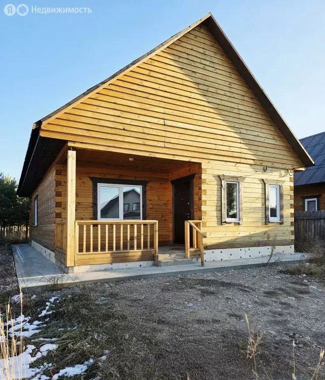 Дом в Шелеховский район, село Баклаши (100 м) - Фото 1