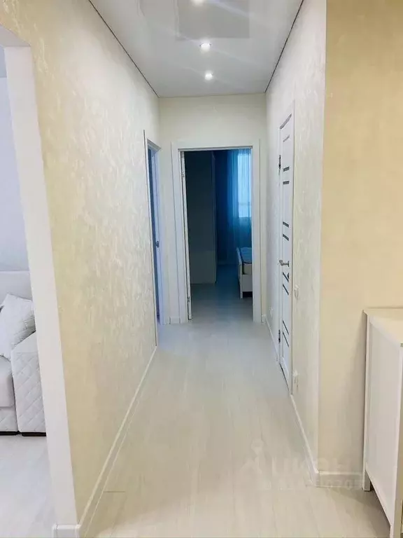 3-к кв. Татарстан, Казань ул. Братьев Батталовых, 20Ак2 (70.0 м) - Фото 1