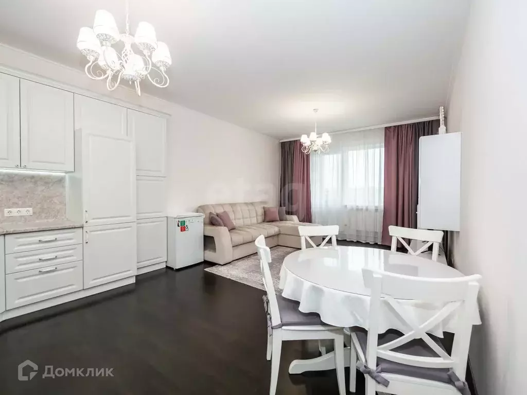 Продаётся 2-к квартира, 57.2 м - Фото 1