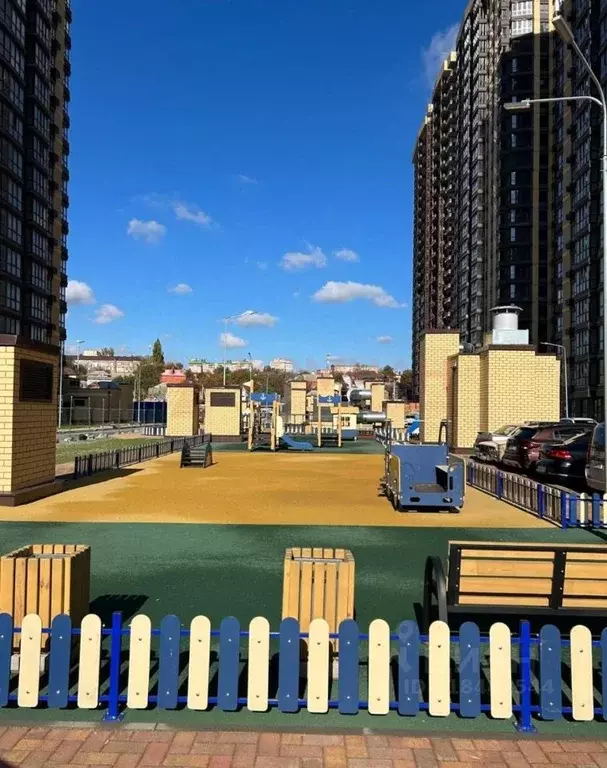 Студия Ростовская область, Ростов-на-Дону, Нахичевань ул. 23-я Линия, ... - Фото 1