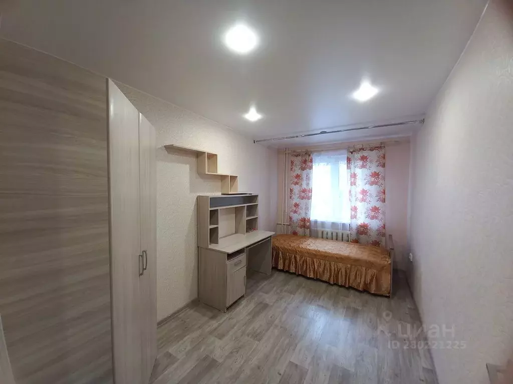 2-к кв. Псковская область, Псков Народная ул., 41 (43.0 м) - Фото 1