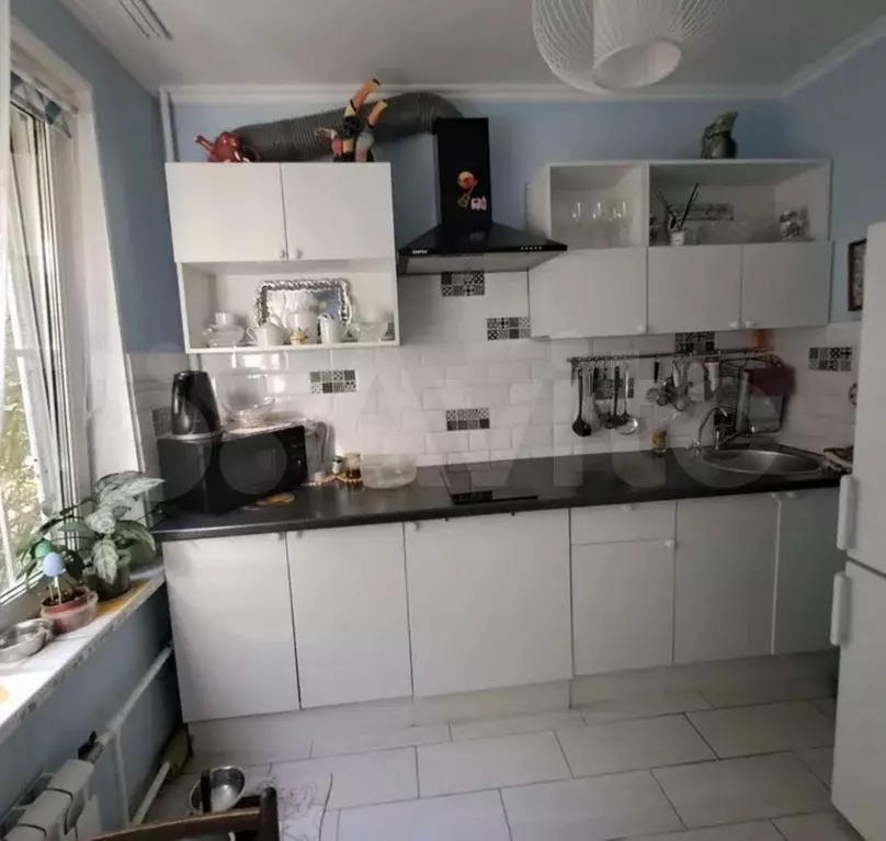 1-к. квартира, 32 м, 1/9 эт. - Фото 0