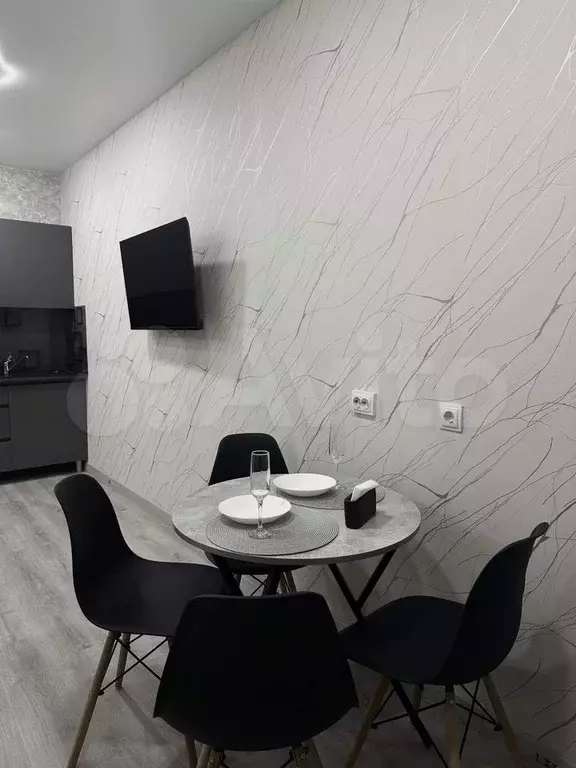 Квартира-студия, 31 м, 1/9 эт. - Фото 1