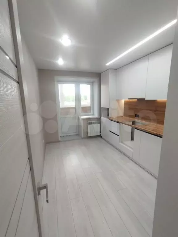2-к. квартира, 56 м, 5/9 эт. - Фото 0