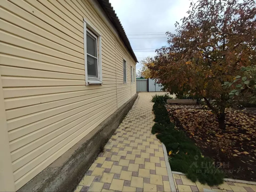 Дом в Ростовская область, Белая Калитва Московская ул., 123 (59 м) - Фото 1