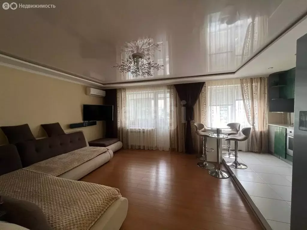 3-комнатная квартира: Майкоп, Шоссейная улица, 20 (63.7 м) - Фото 2