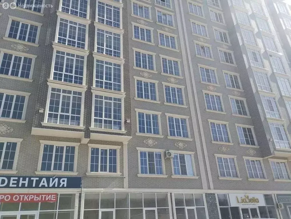 2-комнатная квартира: Нальчик, улица Шогенова, 7А (64 м) - Фото 1