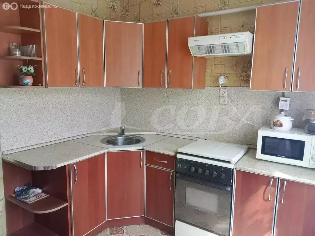 2-комнатная квартира: Курган, жилой район Заозёрный, 2-й микрорайон, 8 ... - Фото 2