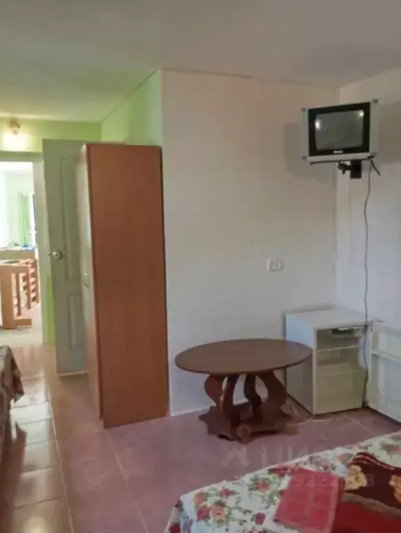 Комната Крым, Черноморское пгт ул. Пограничная, 14 - Фото 1