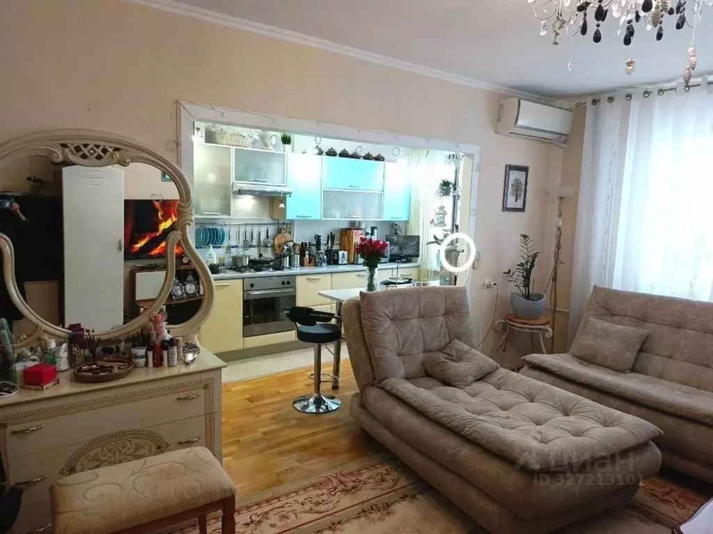 3-к кв. Волгоградская область, Волгоград ул. Землячки, 52 (64.1 м) - Фото 1